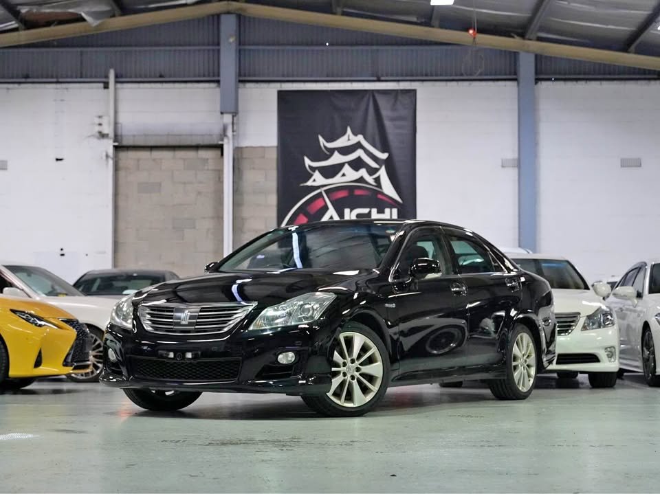 2008 Toyota Crown Hybrid G-Package GWS204 - photo 1